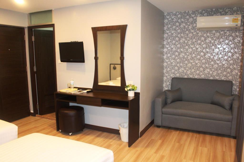 Ywca Hotel Bangkok Luaran gambar