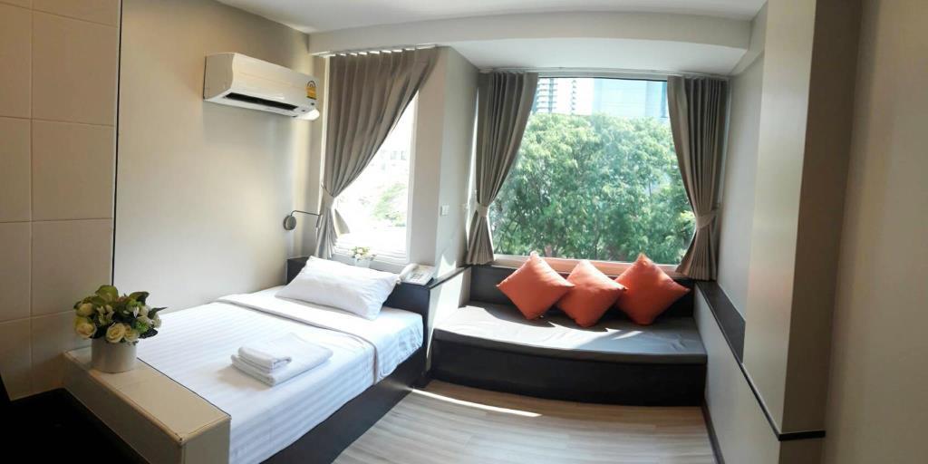 Ywca Hotel Bangkok Luaran gambar
